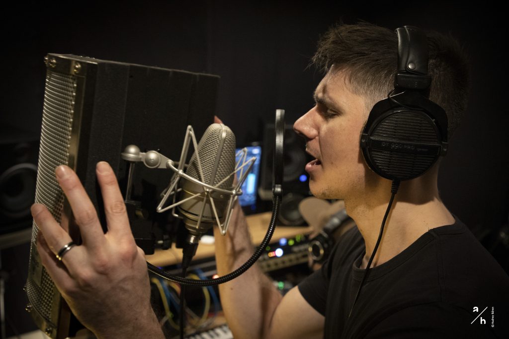 Jordsand en session d'enregistrement au Bunker 105