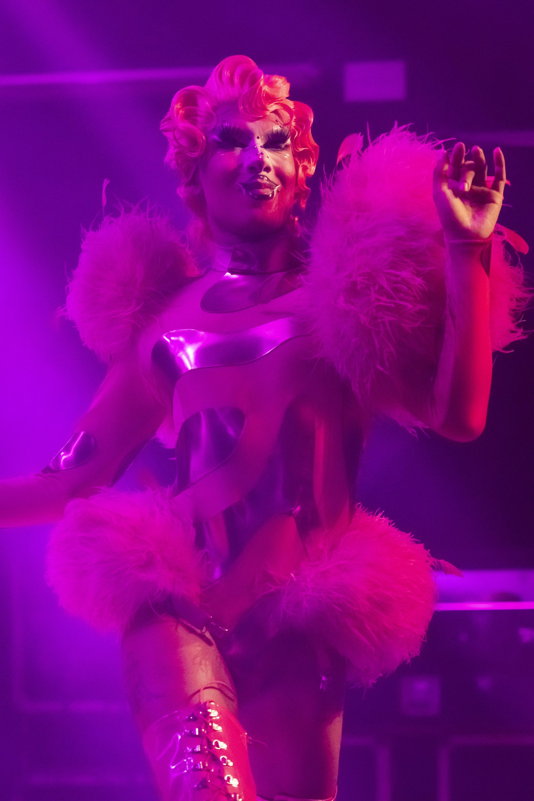 Magnetica est une dragqueen membre du casting de dragrace France All Star saison 4